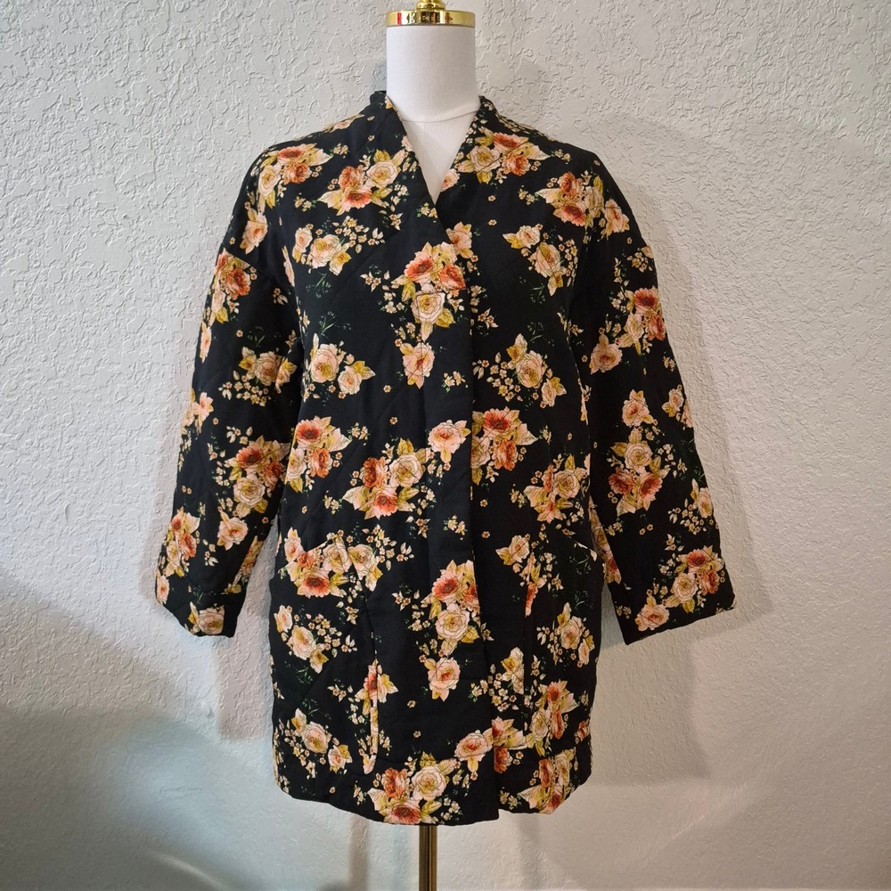 Zara Floral Quilted Kimono Jacket XS-S Black Rose Print Hidden Button